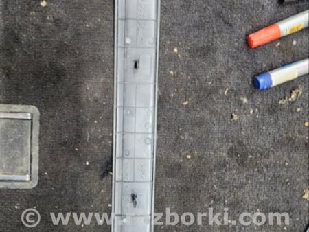 ФОТО Накладка на порог в салоне для Subaru Outback Киев