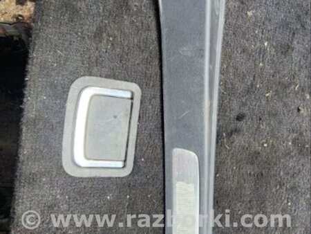 ФОТО Накладка на порог в салоне для Subaru Outback Киев