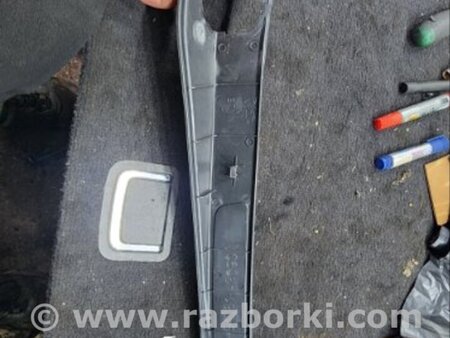 ФОТО Накладка на порог в салоне для Subaru Outback Киев
