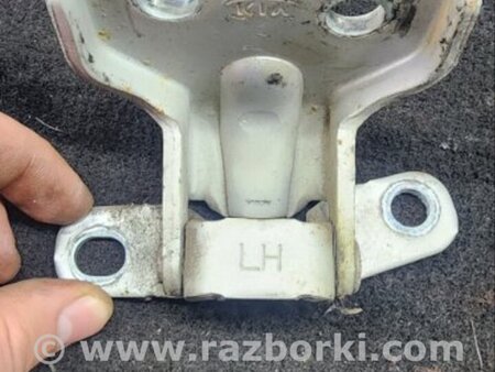 ФОТО Петля двери для KIA Sorento Киев