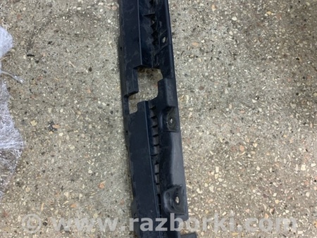 ФОТО Накладка радиатора для Subaru Legacy (все модели) Киев