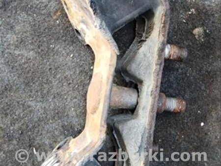 ФОТО Подушка КПП для Subaru Impreza GD/GG Киев