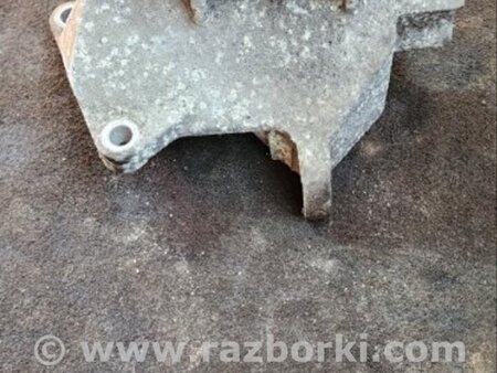 ФОТО Кронштейн для Subaru Legacy (все модели) Киев