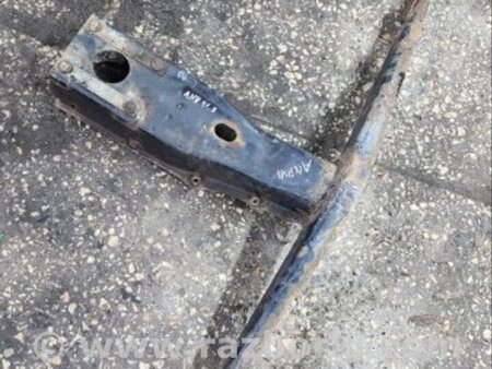 ФОТО Подрамник для Subaru Impreza GD/GG Киев
