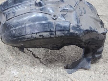 ФОТО Подкрылок для Subaru Legacy (все модели) Киев
