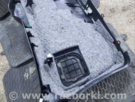 ФОТО Обшивка крышки багажника для Subaru Outback Киев