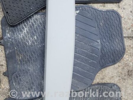 ФОТО Обшивка крышки багажника для Subaru Outback Киев