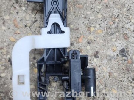 ФОТО Кронштейн ручки дверной для Hyundai ix35 Tucson Киев