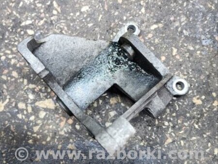ФОТО Кронштейн для Subaru Outback Киев