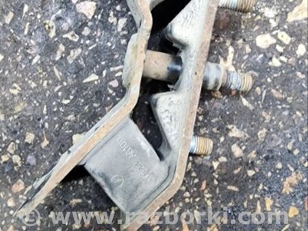 ФОТО Подушка КПП для Subaru Outback Киев