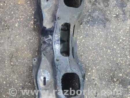 ФОТО Подрамник для Subaru Outback Киев