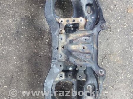 ФОТО Подрамник для Subaru Outback Киев