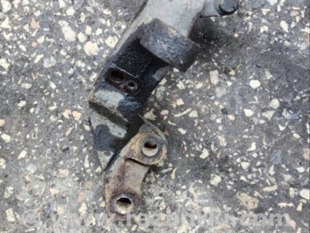 ФОТО Поворотный кулак для Subaru Outback Киев