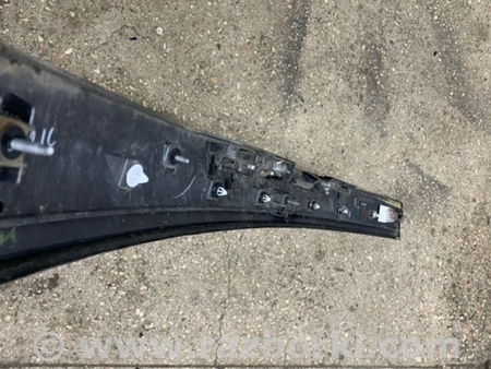 ФОТО Накладка крышки багажника для Subaru Forester SG Киев