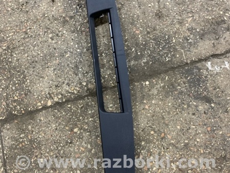 ФОТО Обшивка крышки багажника для Subaru Forester SG Киев