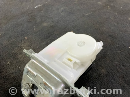 ФОТО Замок багажника для Subaru Forester SG Киев