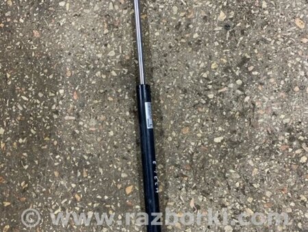 ФОТО Амортизатор багажника для Subaru Forester SG Киев