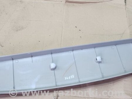 ФОТО Обшивка крышки багажника для Subaru Outback Киев