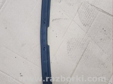 ФОТО Уплотнительная резинка для Subaru Outback Киев