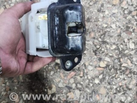 ФОТО Замок крышки багажника для Subaru Outback Киев