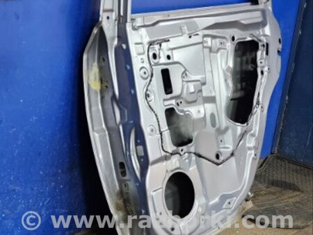 ФОТО Дверь для Subaru Forester SG Киев