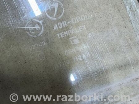 ФОТО Стекло для Subaru Forester SG Киев