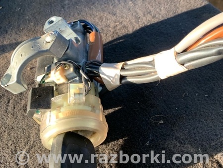 ФОТО Замок зажигания для Subaru Forester SG Киев