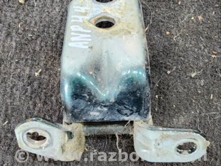 ФОТО Петля двери для Subaru Legacy (все модели) Киев