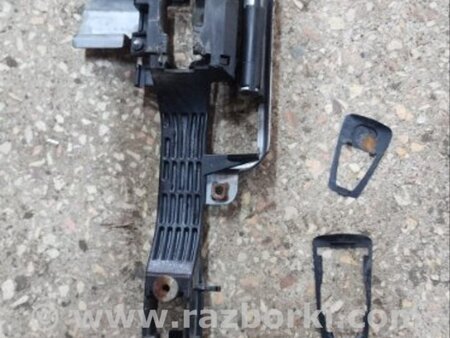 ФОТО Кронштейн ручки дверной для Subaru Forester SG Киев