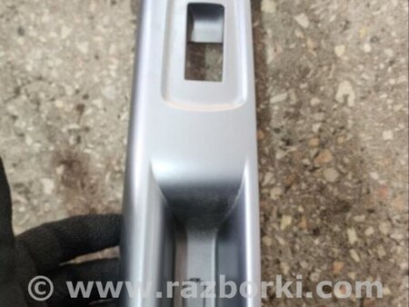 ФОТО Ручка двери внутренняя для Subaru Forester SG Киев