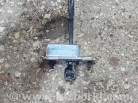 ФОТО Ограничитель двери для Hyundai ix35 Tucson Киев