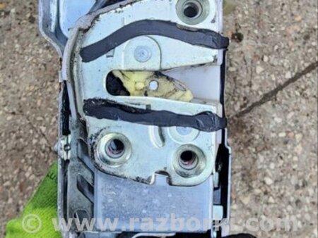 ФОТО Замок двери для Subaru Outback Киев