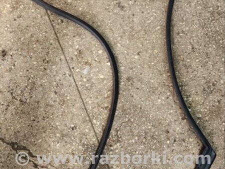 ФОТО Уплотнительная резинка для Subaru Legacy (все модели) Киев