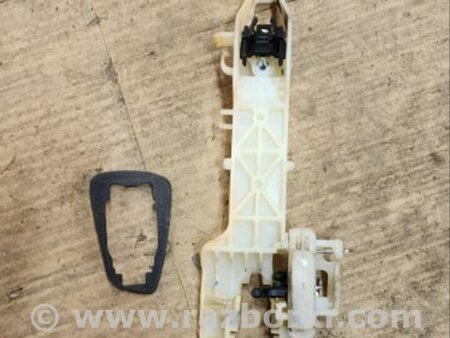 ФОТО Кронштейн ручки дверной для Hyundai Santa Fe Киев