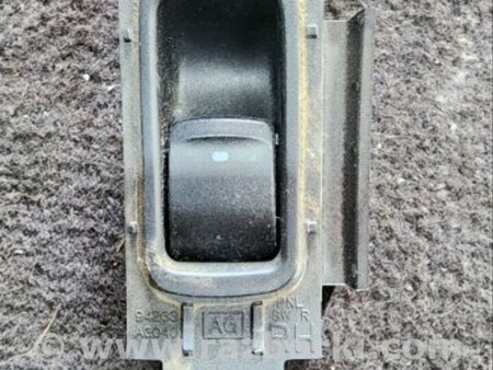 ФОТО Кнопка стеклоподъемника для Subaru Outback Киев