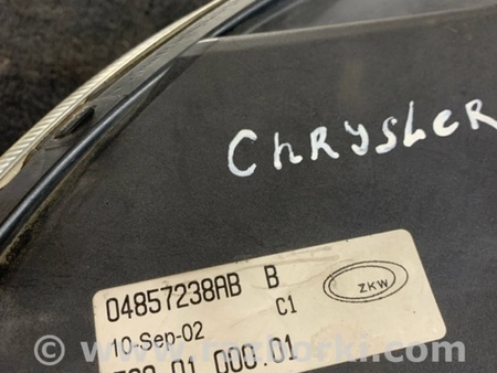 ФОТО Фара противотуманная для Chrysler Voyager Киев
