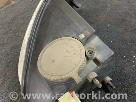ФОТО Фара противотуманная для Chrysler Voyager Киев