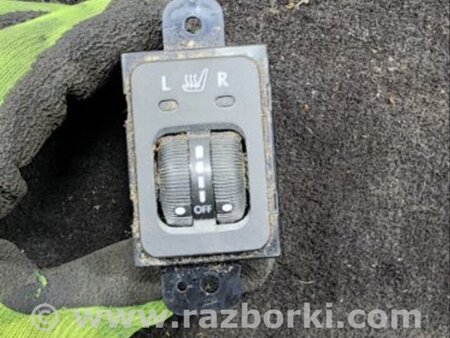 ФОТО Кнопка подогрева сидений для Subaru Outback Киев