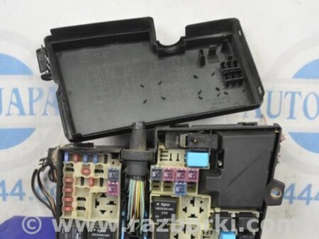 ФОТО Блок предохранителей для Mazda 3 BK (2003-2009) (I) Киев