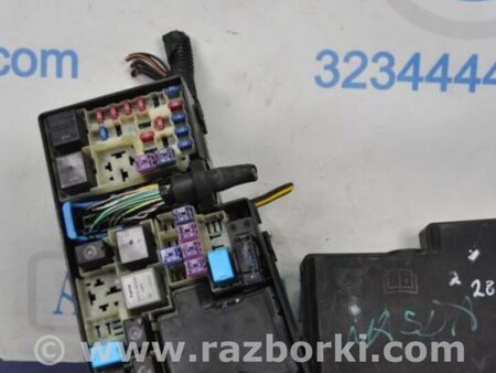 ФОТО Блок предохранителей для Mazda 3 BK (2003-2009) (I) Киев