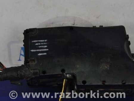 ФОТО Блок предохранителей для Mazda 3 BK (2003-2009) (I) Киев