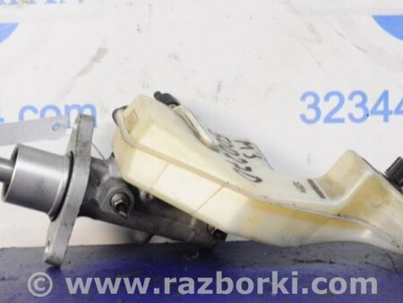 ФОТО Главный тормозной цилиндр для Mazda 3 BK (2003-2009) (I) Киев
