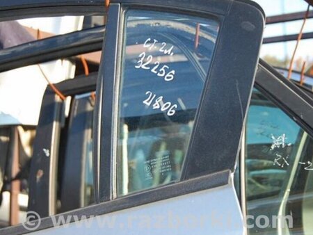 ФОТО Стекло двери глухое для Mazda 3 BK (2003-2009) (I) Киев