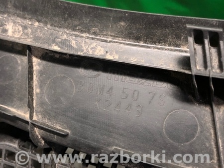 ФОТО Пластик под лобовое стекло (Жабо) для Mazda 3 BL (2009-2013) (II) Киев