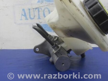 ФОТО Главный тормозной цилиндр для Mazda 3 BL (2009-2013) (II) Киев
