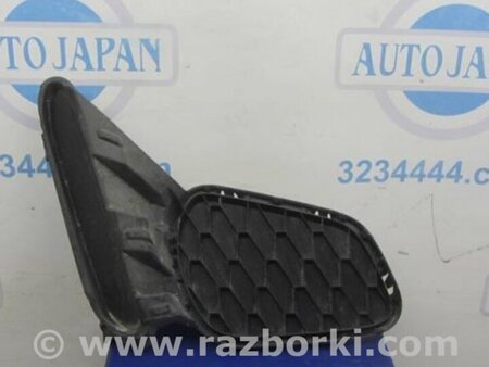 ФОТО Накладка противотуманной фары для Mazda 3 BL (2009-2013) (II) Киев