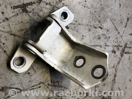 ФОТО Петля двери нижняя для Mazda 3 BL (2009-2013) (II) Киев