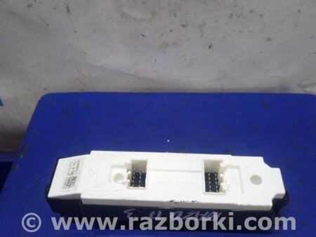 ФОТО Блок управления стеклоподъемником для Mazda 3 BL (2009-2013) (II) Киев