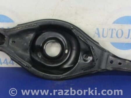 ФОТО Рычаг задний нижний поперечный для Mazda 3 BM (2013-...) (III) Киев