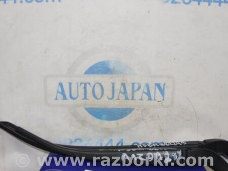 ФОТО Поводок дворника для Mazda 3 BM (2013-...) (III) Киев